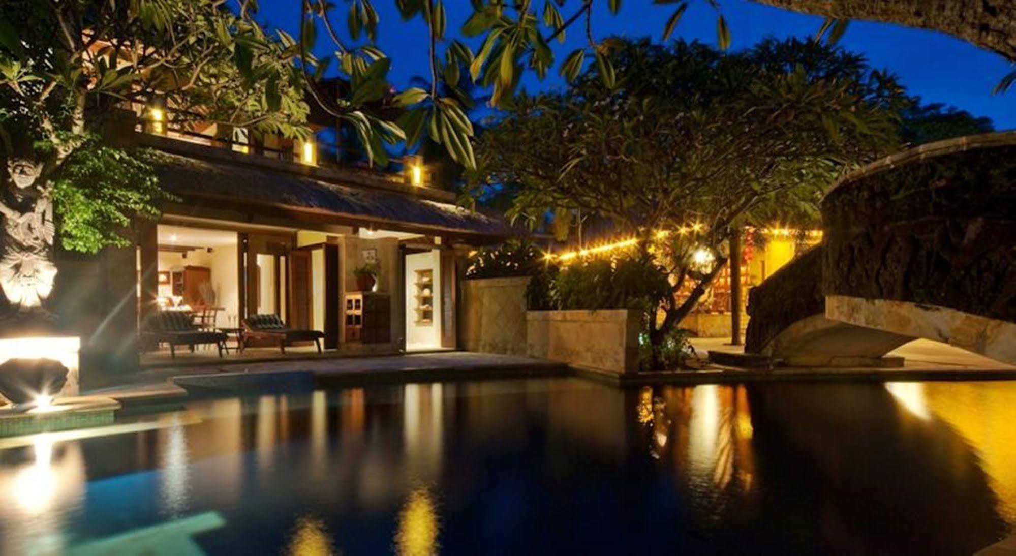 Pool Villa Merumatta Senggigi Exterior foto