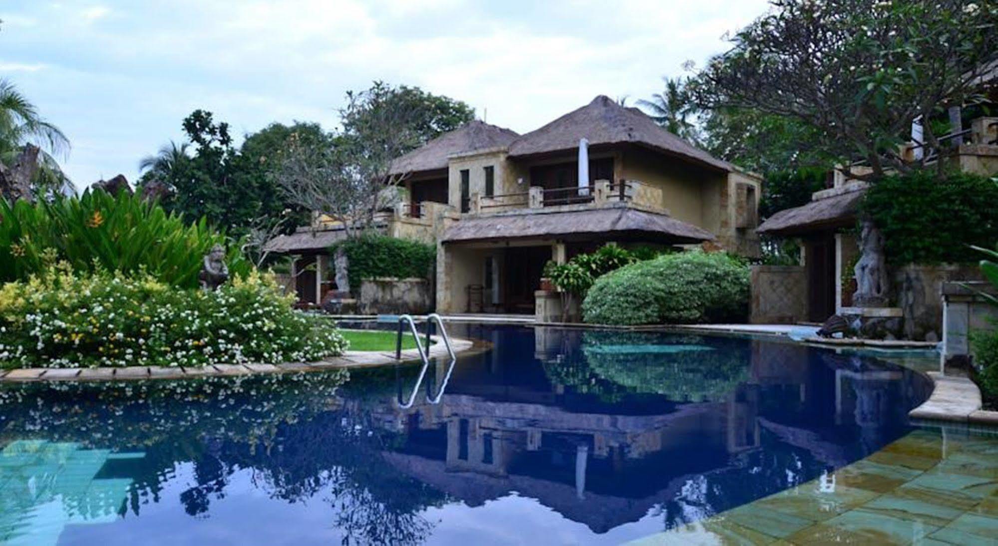 Pool Villa Merumatta Senggigi Exterior foto